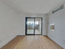 绿地东上海三期 117.37平3居 南向简装修 视野无遮挡