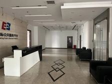 1400㎡整层奢阔空间 精装全配即享入驻