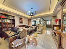 店长好房 中间楼层 中间位置 边户 小区醉诚意一套