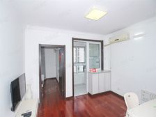 万丰公寓+环境优美+近地铁+精装修+2016年房龄新