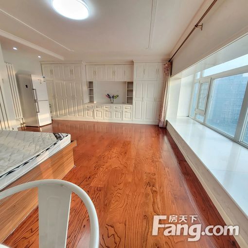 6号线草房北京像素精装修南向独卫 大飘窗 2900元拎包入住