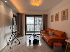 本房东诚意出售,欢迎各位同事推荐!