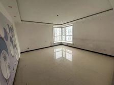 七中书包逸升佳苑南区123平三居 中层简装 66.8万