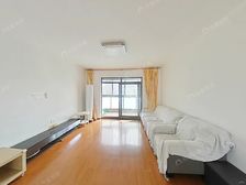 捡漏好房小区中间位置,高楼层视野好全天采光,书包未用,随时签