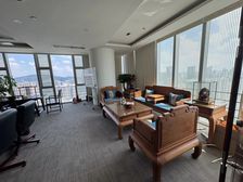 富力新天地中心 519方 精装修 三面采光 免租期长