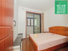 次新小区无竞品 装修新 车位 阳光很好 不靠马路 业主诚