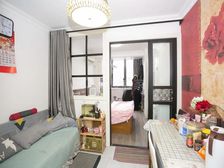 精装修 采光好 诚心卖 看房方便 7 13号长清站400米