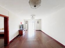 新上房源!小区独一在售三房,飞机三房 位置佳 有钥匙随时看