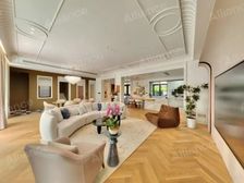 渝北中央公园 全新精装合院别墅 6室3厅 花园150平米