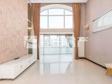 碧水云天,南北复式,高楼层,采光充足,带车位