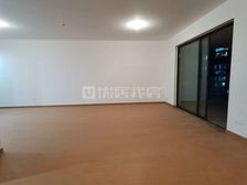 4室 精装 急售 电梯房 120平 满两年 看房方便 有钥匙