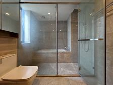 头排江景房 地铁站 带地暖 还没入住过 合景泰富天銮