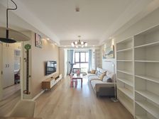 融创凡尔赛四期 装修保持9成新 内圈朝中庭 同户型性价比蕞高