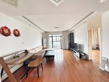 有电梯 临 南北通透 装修好 交通便利 医疗配套成熟