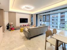 芳菲郡3室2厅2卫南朝向335.0万元/套出售