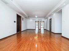 市民之家旁|正大国际西区新上通透三居室|业主诚心出售|随时看