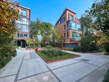 昌平东关地铁 金隅澜湾 下叠别墅4室2厅负1至2层