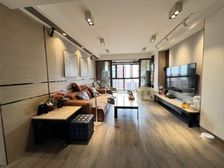 低价源于自信 人改嫁源于无奈 房急售源于置换