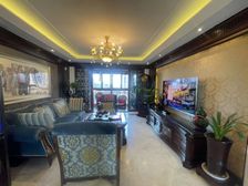 中环名品公馆 ,朝南精装4房,户型正气,楼层好老少皆宜,价格