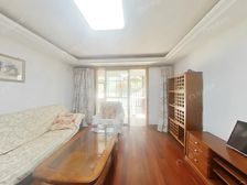 一楼送院子,南北通透,近轨交,配套完善,看房便利,诚意卖。