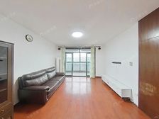 J售 商品房 南北通透 中间楼层 三开间朝南,送两个南露台