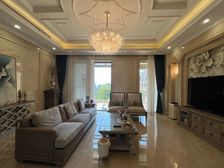 渝北区 香港置地约克郡翠微堤 六房 1098万