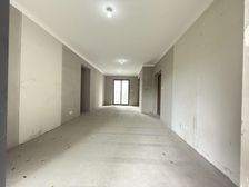 正弘毓秀 大三室 双卫格局 送车位 包税