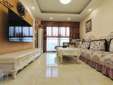 万象城 复式大四房 使用面积120 配套好 随时看房