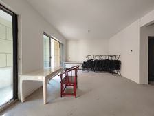 北滨路C位 板式洋房端户 1楼带120平花园带地下室 保真