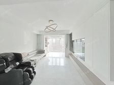 新上景观楼层 百万精装 看三件套 大金空调 +地暖 拎包入住