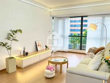 荣和中央公园民主小学、天桃中学