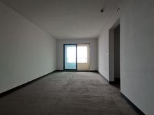 渝北区 华侨城天际湾B区 三房 125万