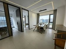 鄞州中心区92平一线江景办公豪华装修带家具