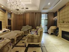 房子空置起的,有中央空调+地暖,还自己打了水井,业主安心出售