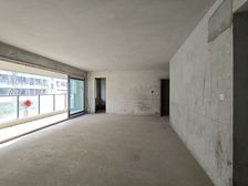 大渡口区 绿地听江左岸四期 四房 66万