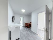 顶楼复式,少有房源,楼上和楼下面积一样大的,诚售,欢迎品鉴。