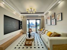 清水三房,视野开阔,看小区中庭