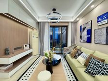 大学城地铁站,精装修拎包入住 富力城幸福里 二房 59万