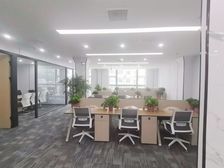 花园桥 外文大厦,国图文化,130平出租 精装带家具