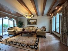 合院中户 前后花园2+1结构 美式装修 保持9成新