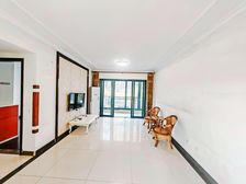 恒大城(一期1-7号楼) 车位充足 南北通透 房龄新 近地铁