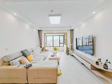 商圈成熟 高楼层采光充足 高 精装修 交通便捷 临地铁