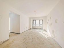 交通便捷 刚需小三居 次新房 临地铁 双卫 商圈成熟