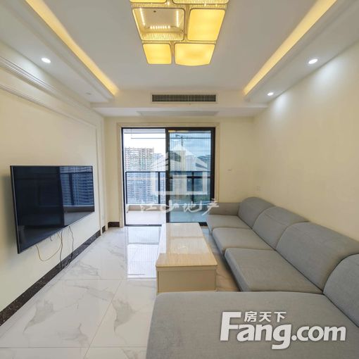 保利领秀前城一组团青秀郡4房2厅3100元