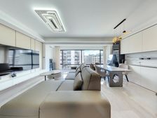 南坪 保亿御景雅园四房205万