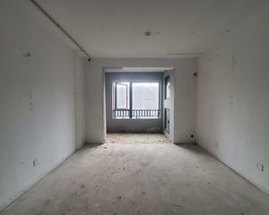 春江明月3室2厅2卫南朝向198.0万元/套出售