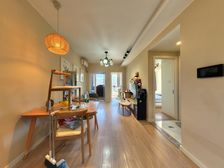 总价低,,装修保持好拎包入住