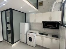 平安里新街口 精装修内复式两间大北房 两证齐全 看房方便