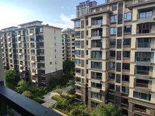 地铁口 毛坯通透三房小洋房 视野好 采光足 小区环境佳