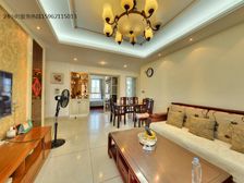 中上楼层,全天采光视野佳,精装带地暖!诚意出售。